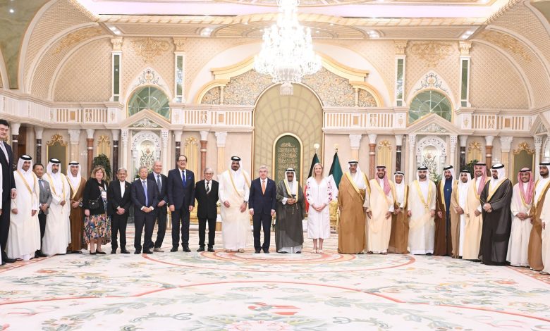 سموه استقبل رئيس وأعضاء اللجنة الأولمبية الدولية والرئيس المنتخب الجديد - جريدة الوفاق الالكترونية سموه استقبل رئيس وأعضاء اللجنة الأولمبية الدولية والرئيس المنتخب الجديد