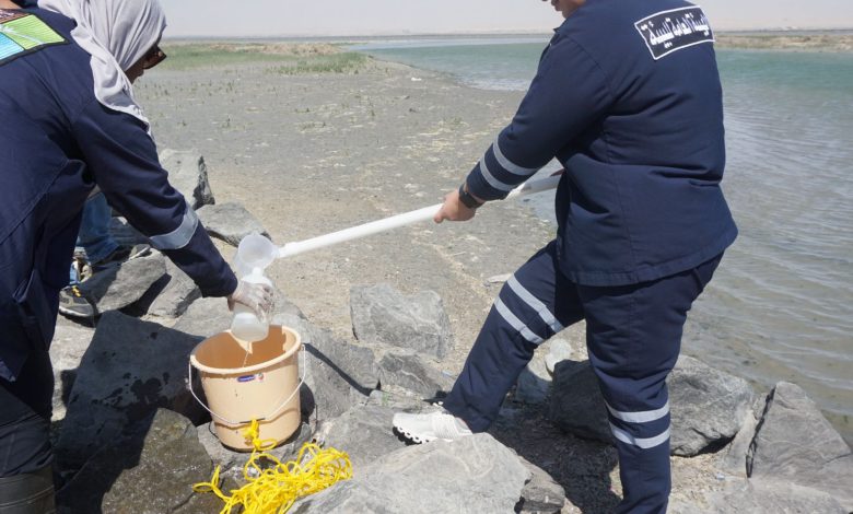 معاينة الشواطئ في سواحل «عشيرج» و«الدوحة» و«الشويخ» - جريدة الوفاق الالكترونية معاينة الشواطئ في سواحل «عشيرج» و«الدوحة» و«الشويخ»