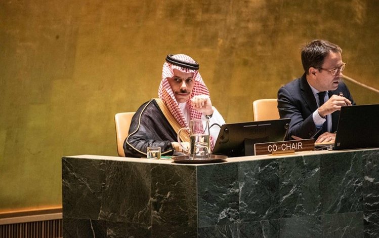 1318082-1 - جريدة الوفاق الالكترونية