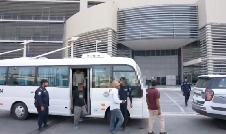 16-1 - جريدة الوفاق الالكترونية