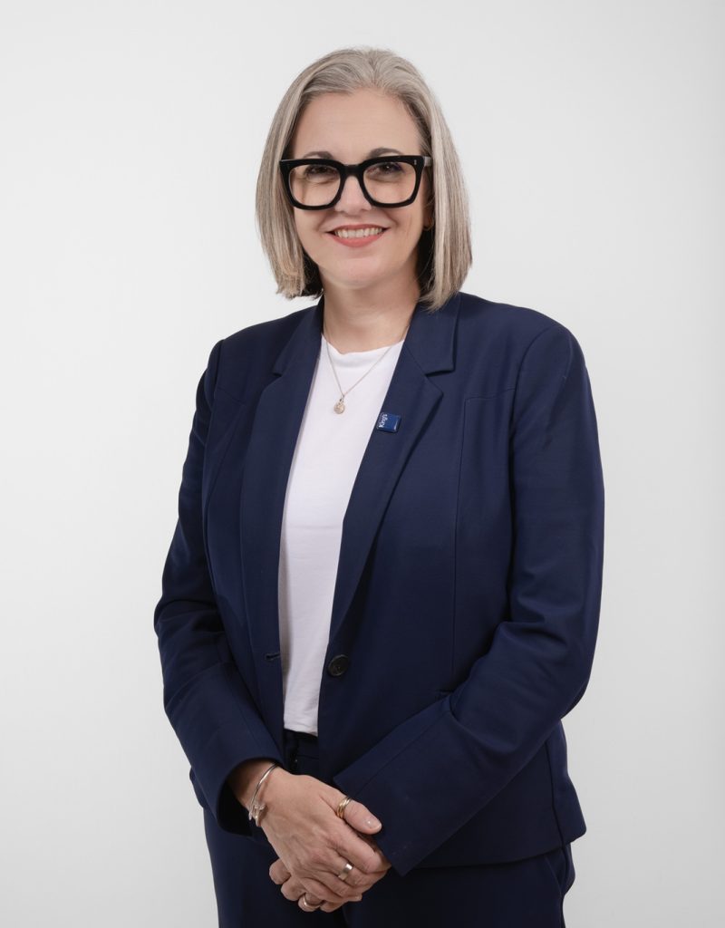 Ms Claire Smith CEO of Kings College Hospital London Jeddah 1 - جريدة الوفاق الالكترونية