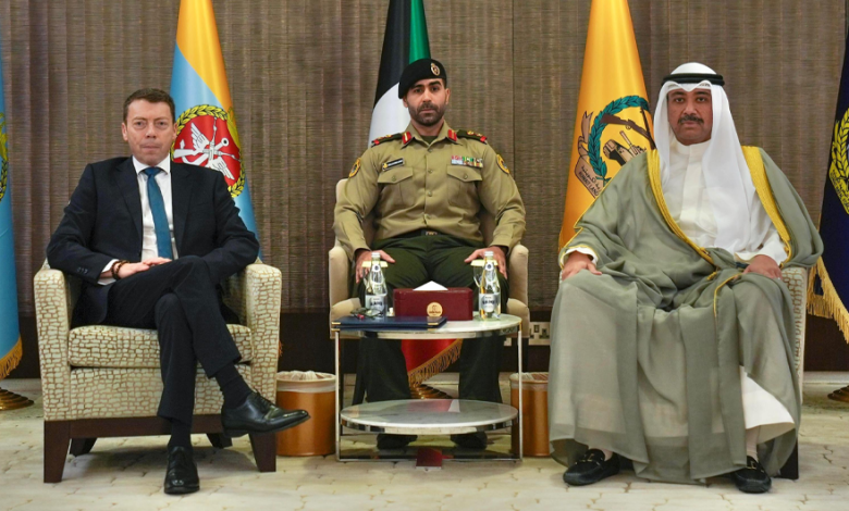 15-165 - جريدة الوفاق الالكترونية