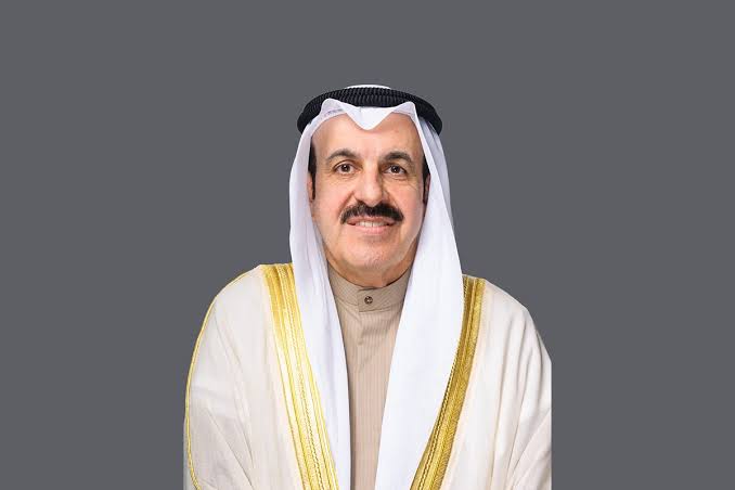   وزير المالية الدكتور يعقوب الرفاعي