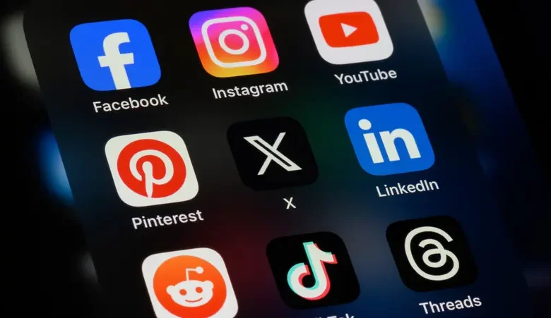 مواقع التواصل الاجتماعي